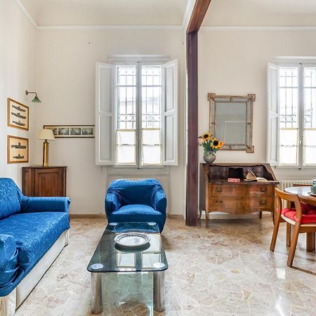 Bright Apartment With Private Garden And Balcony Florens Exteriör bild