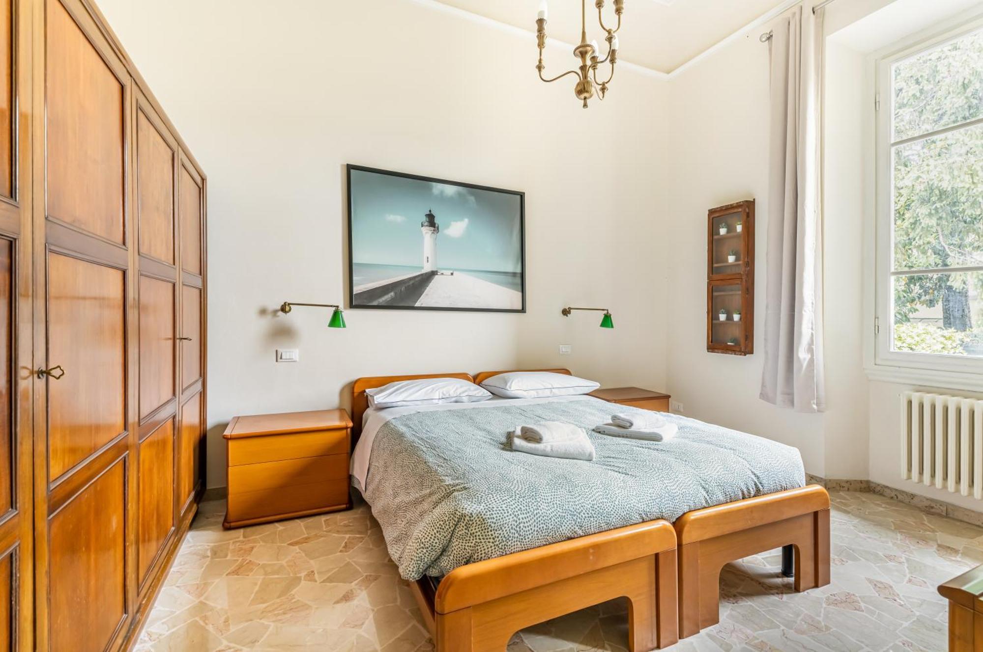 Bright Apartment With Private Garden And Balcony Florens Exteriör bild